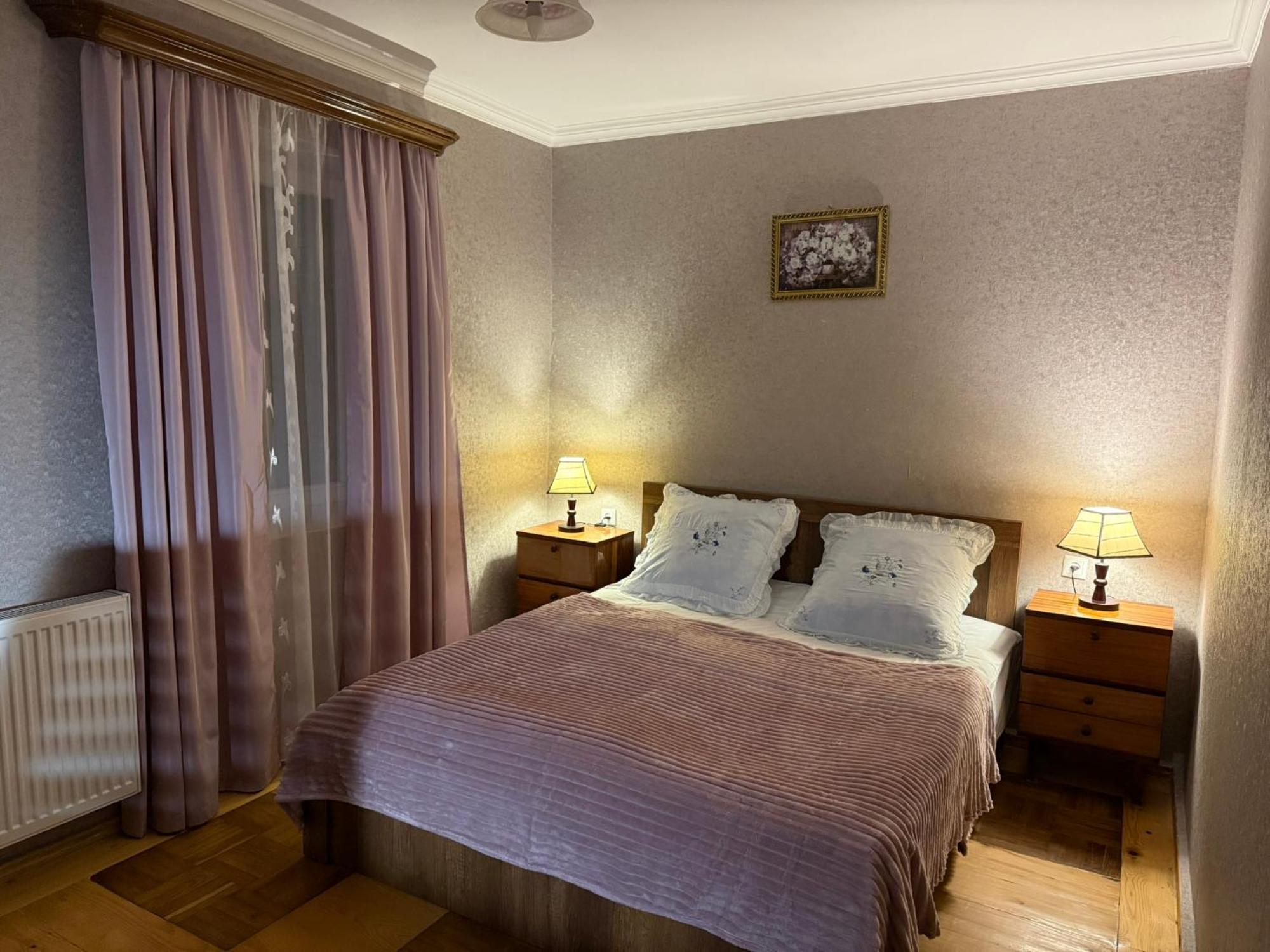 Guest House T&N كوتايسي المظهر الخارجي الصورة